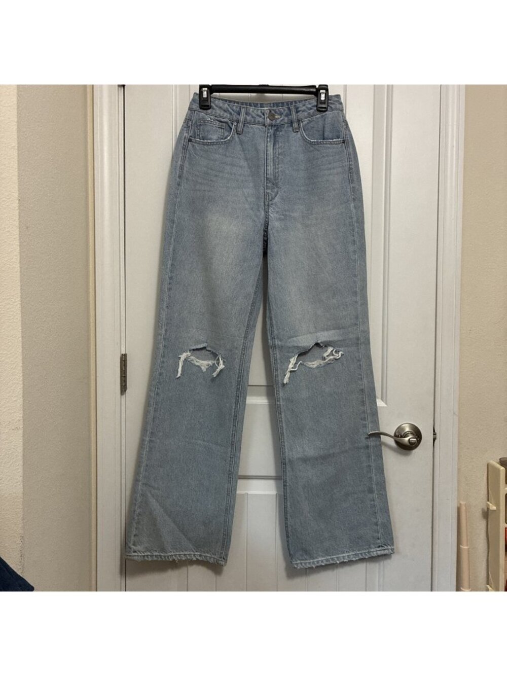 Unpublished Jean Company Sample Distressed Jeans 27” X 32” Rise Is 12”